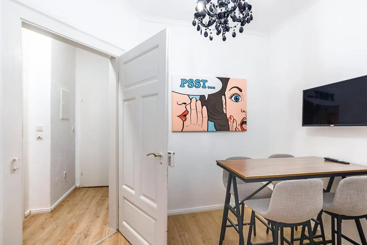 Apartment Schoene 3-Zimmer Wohnung In Mannheim/Rheinau Germany